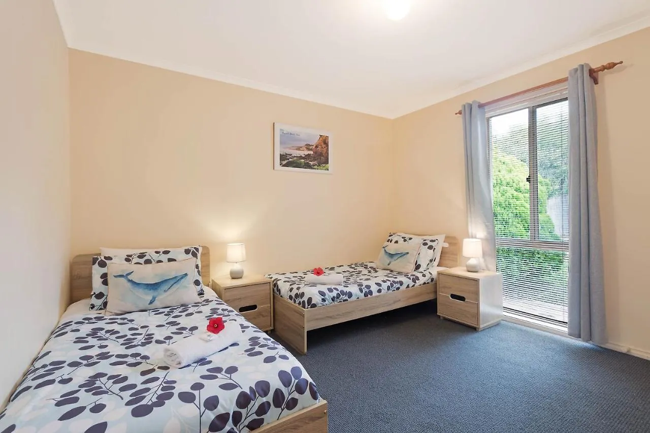 Holiday home Pelican Lake Holiday House Merimbula